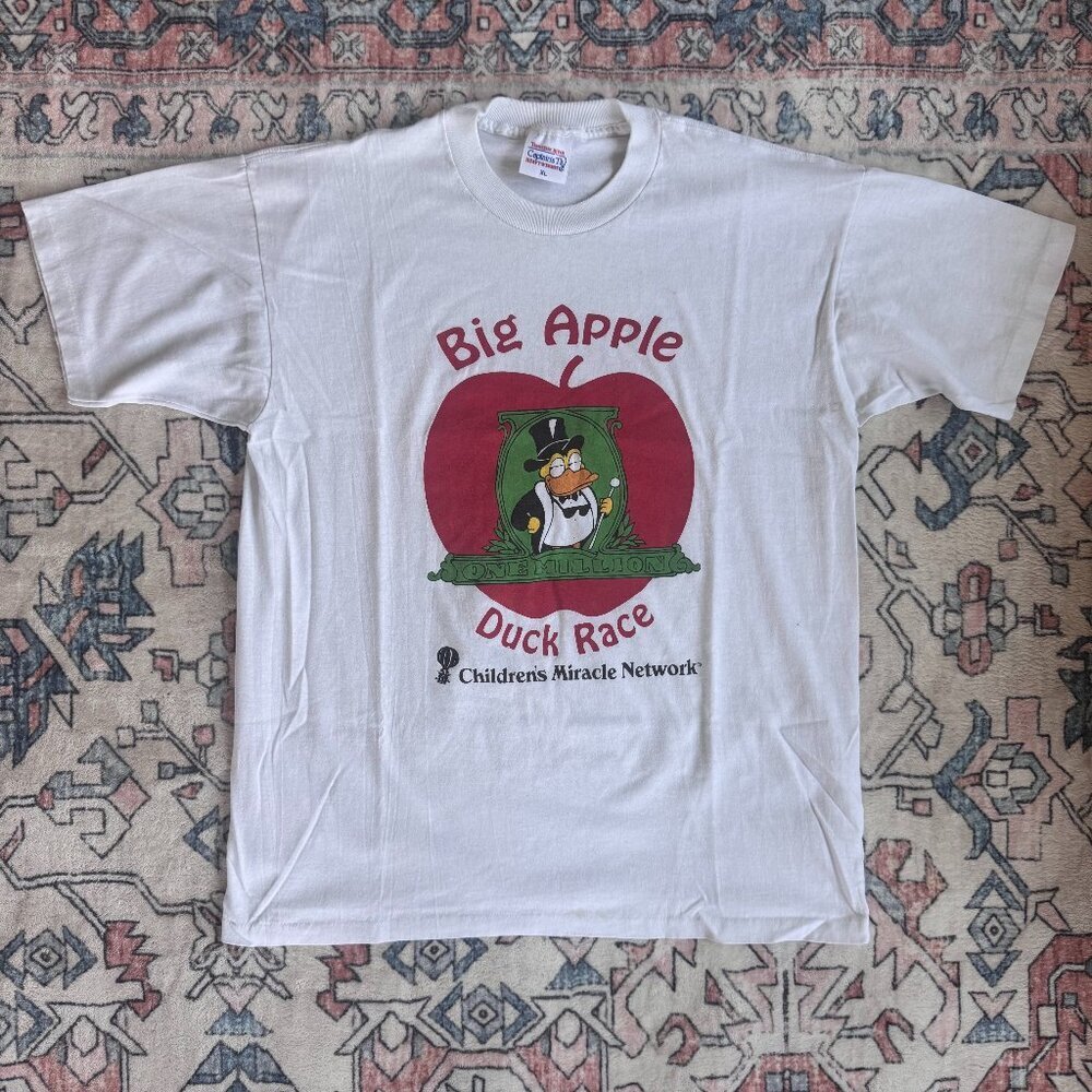 Vintage 90s Big Apple Duck Race T-Shirt - size XLarge